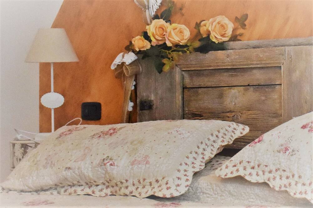 Photo of Bedroom in Pieve Vecchia