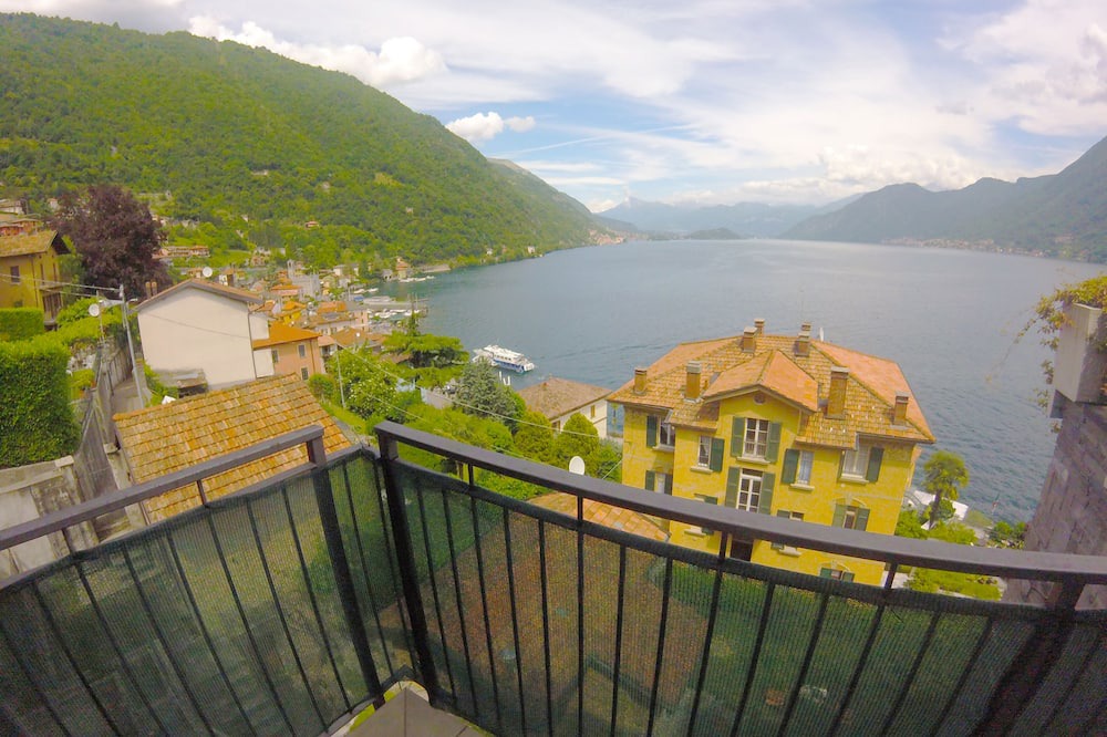 Photo of Patio Balcony in Argegno