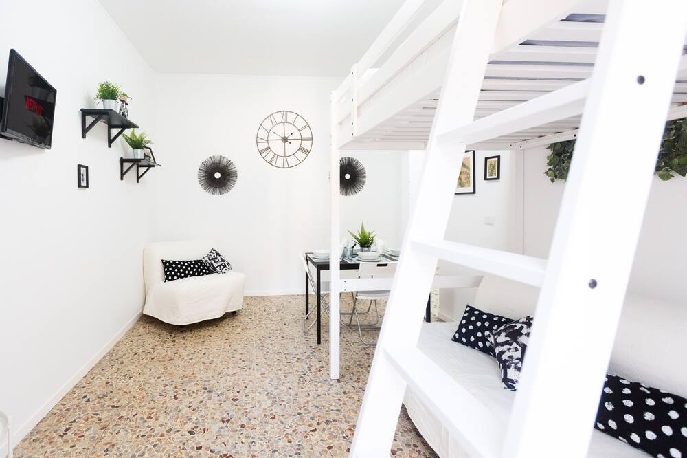 Photo of Livingroom in Zona Padova