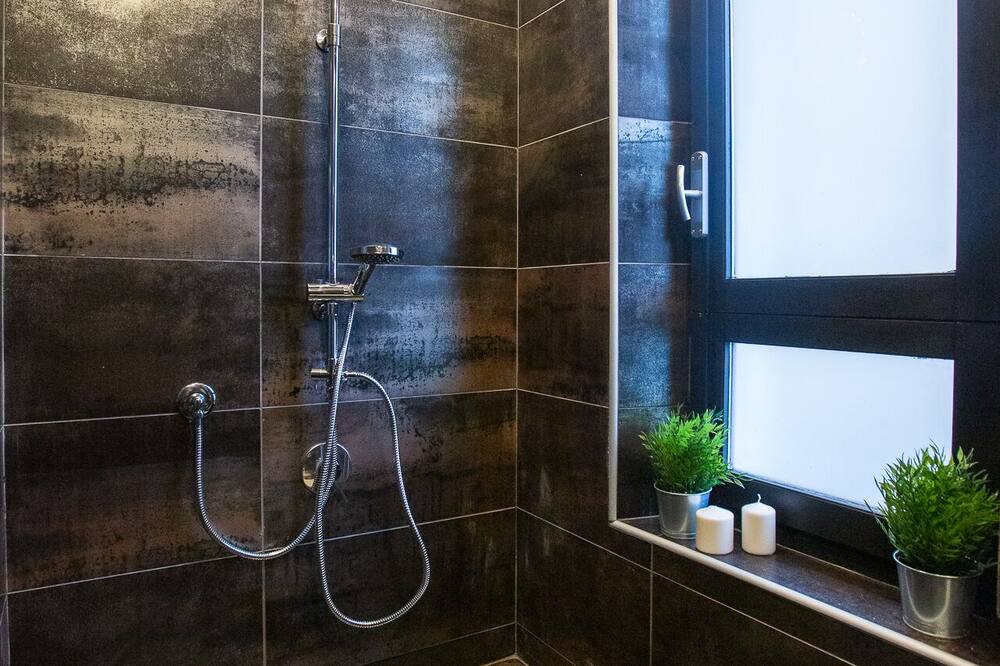 Photo of Bathroom in Turro