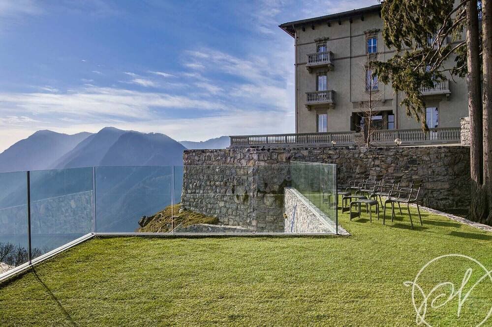 Photo of Others in Argegno