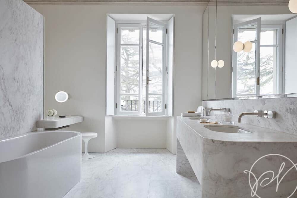 Photo of Bathroom in Argegno