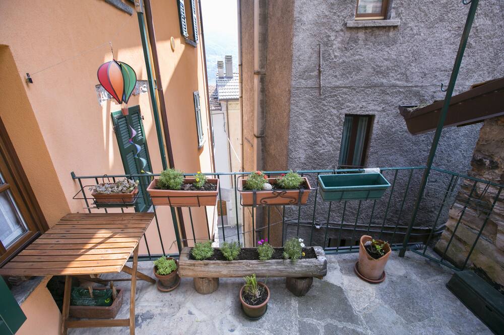 Photo of Patio Balcony in Brienno