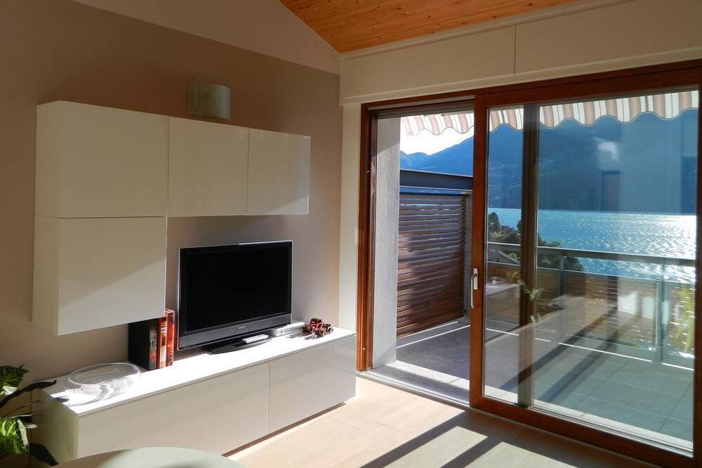 Photo of Livingroom in Dervio
