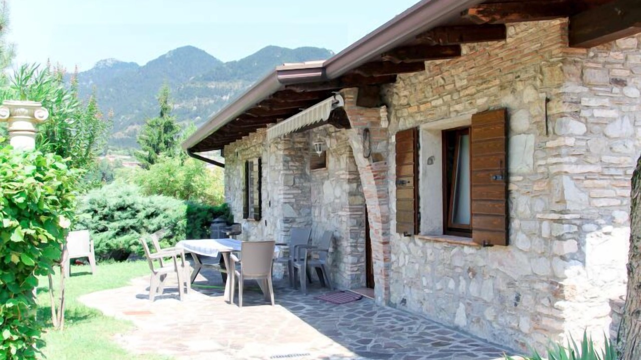 Photo of Patio Balcony in Voiandes