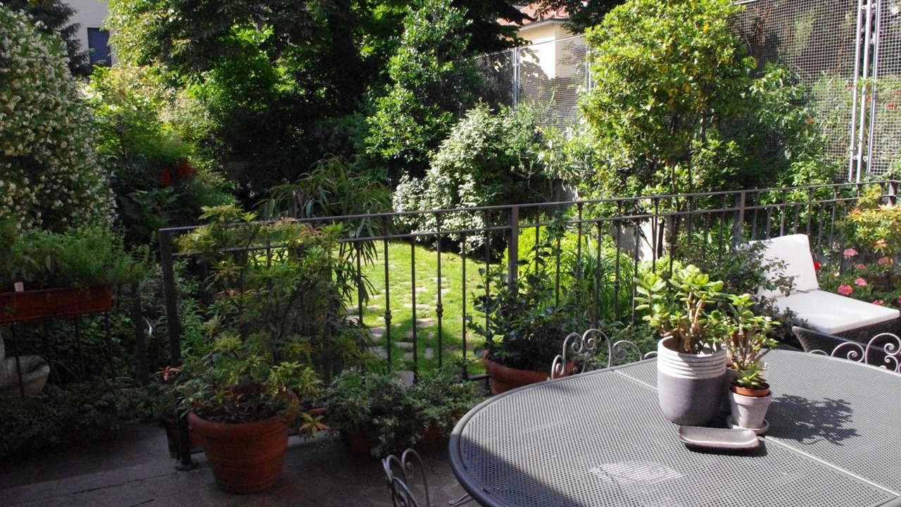 Photo of Patio Balcony in Central Station
