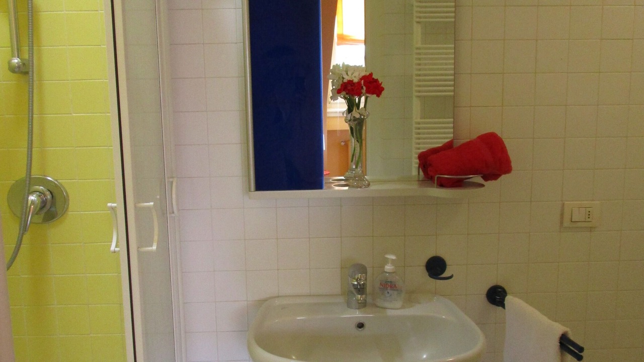 Photo of Bathroom in Central Station