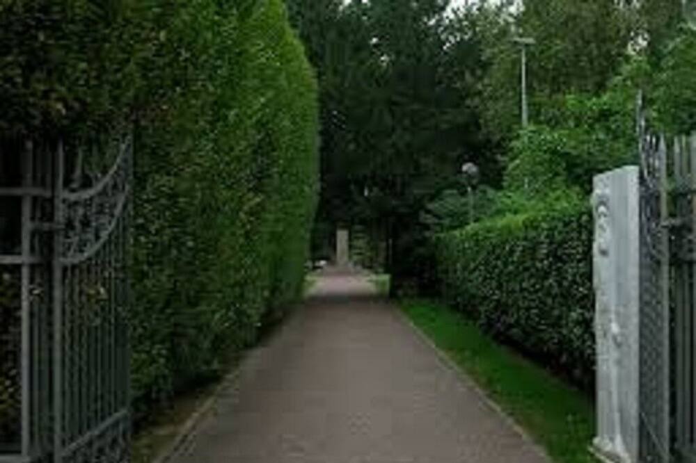 Photo of Outdoor in Mantua