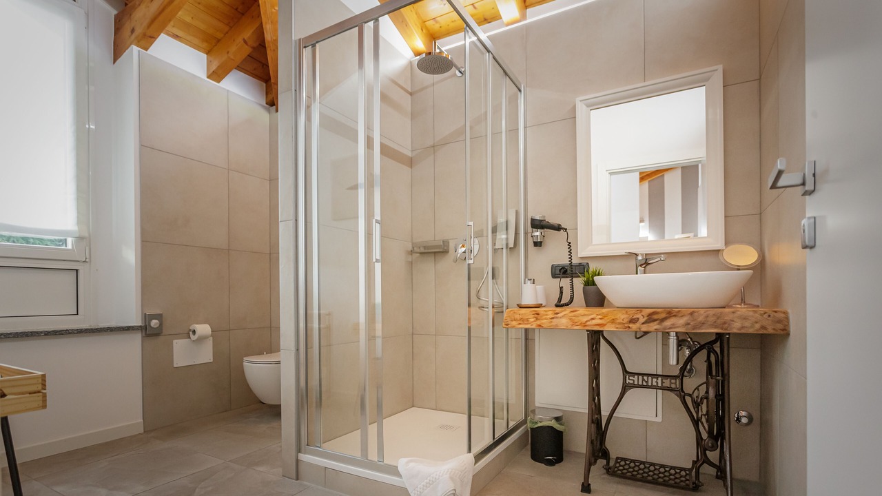 Photo of Bathroom in Ferno