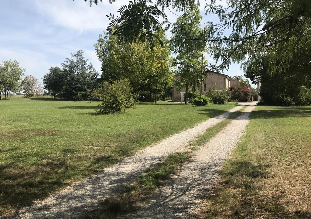 Photo of Outdoor in Mantua