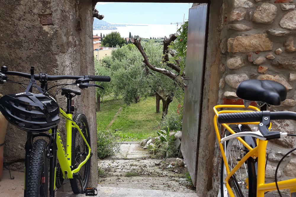 Photo of Others in Cunettone-villa