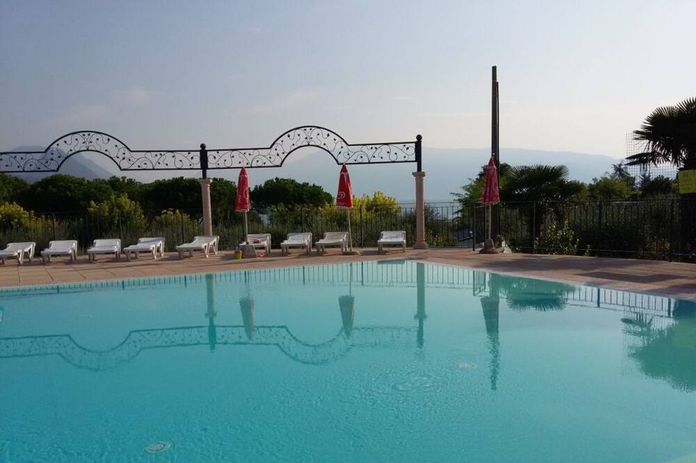 Photo of Outdoor in Portese