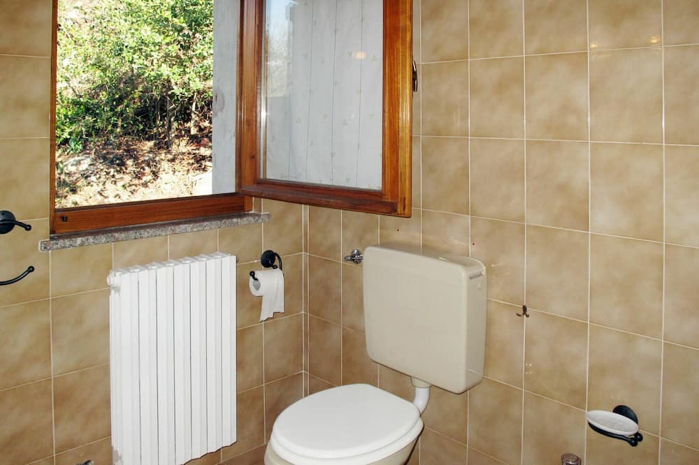 Photo of Bathroom in Colmegna