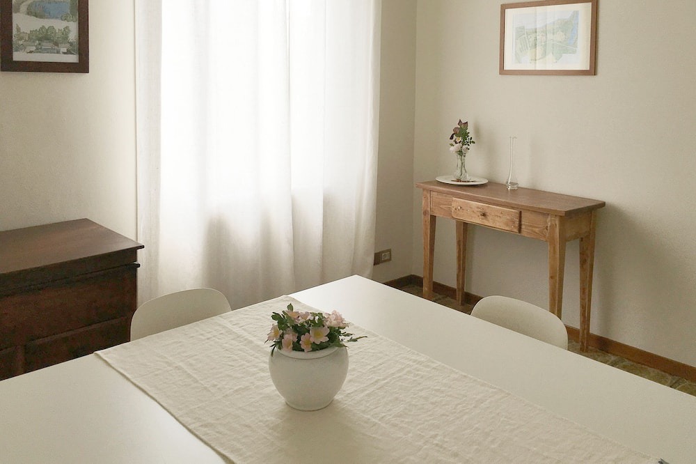Photo of Bedroom in San Giuliano Milanese