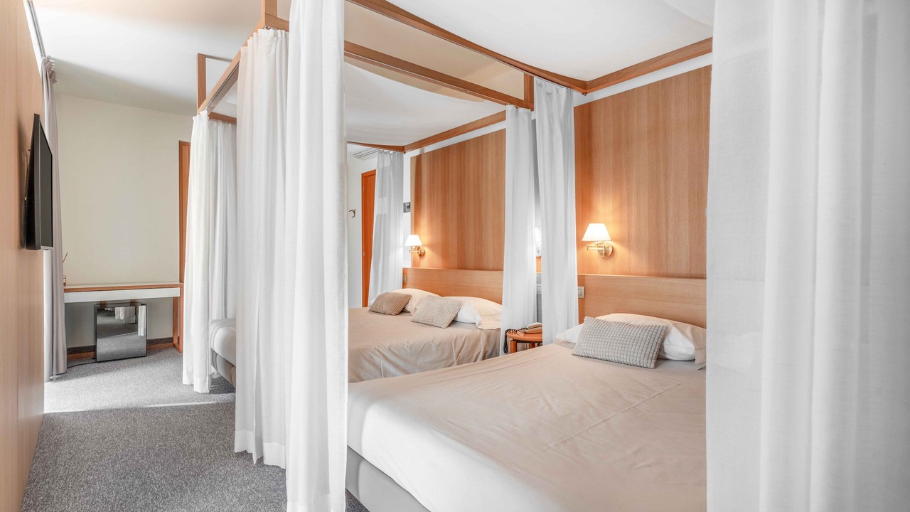 Photo of Bedroom in Darfo Boario Terme