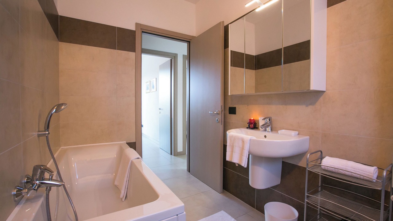 Photo of Bathroom in Tremezzo