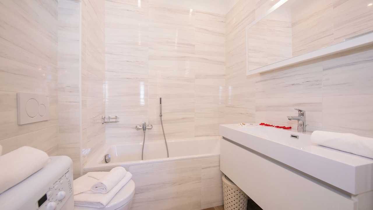 Photo of Bathroom in Menaggio