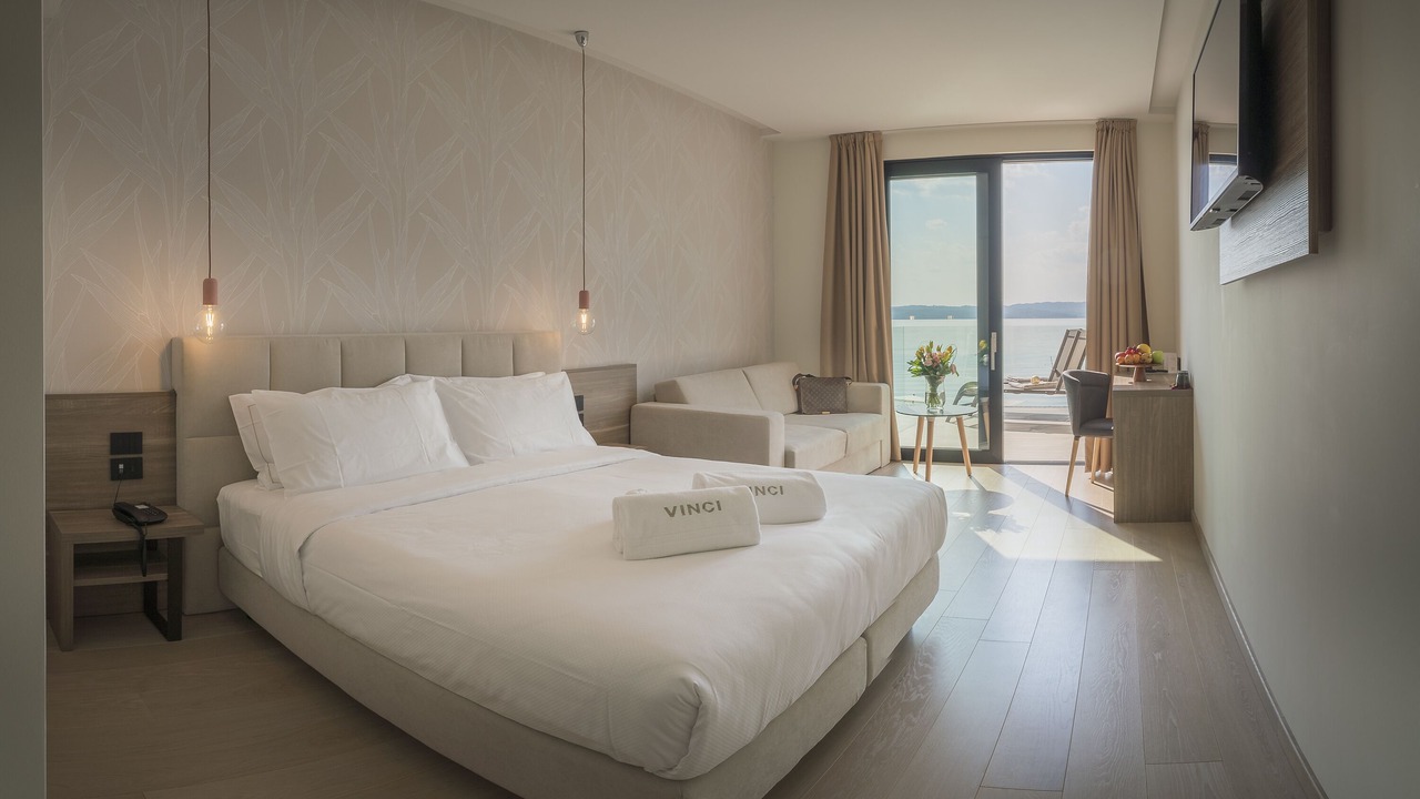 Photo of Bedroom in Sirmione