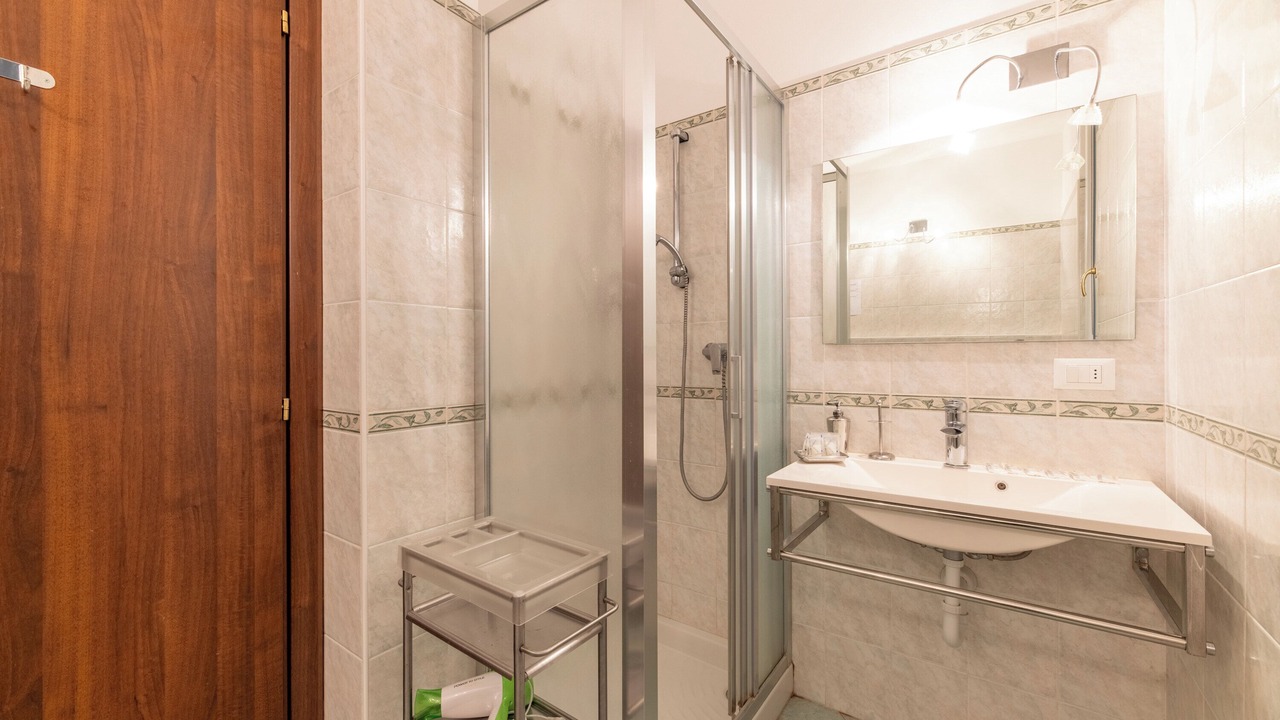 Photo of Bathroom in Perledo