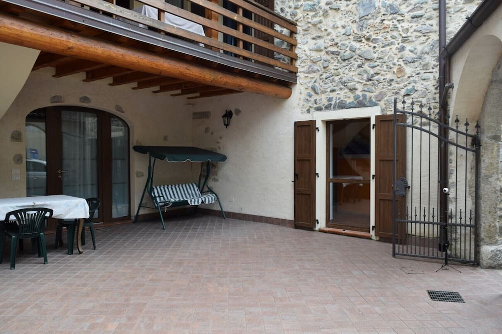 Photo of Patio Balcony in Bossico