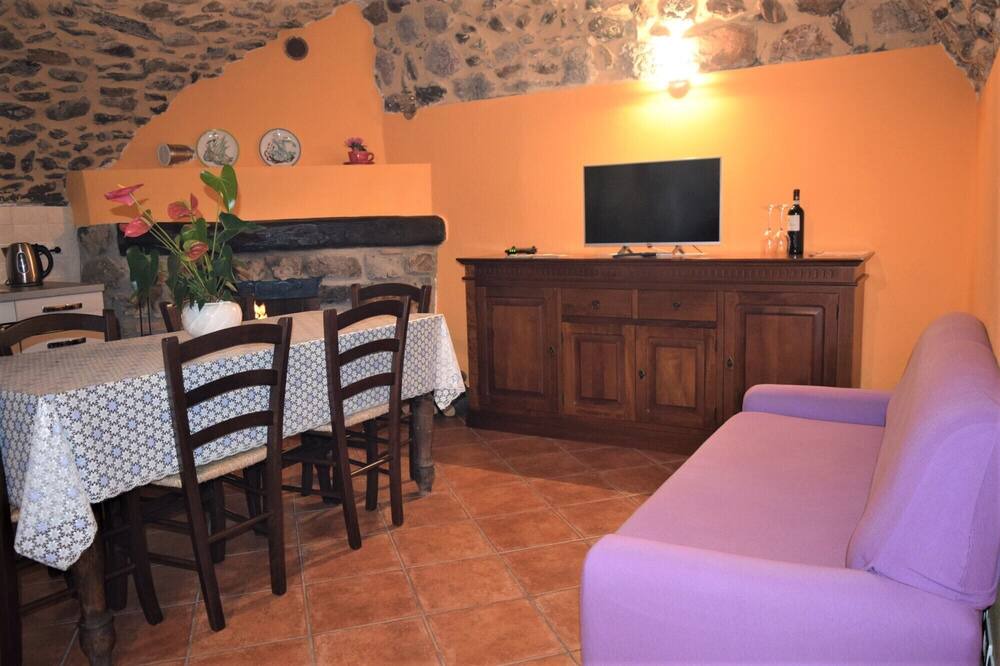 Photo of Livingroom in Bossico