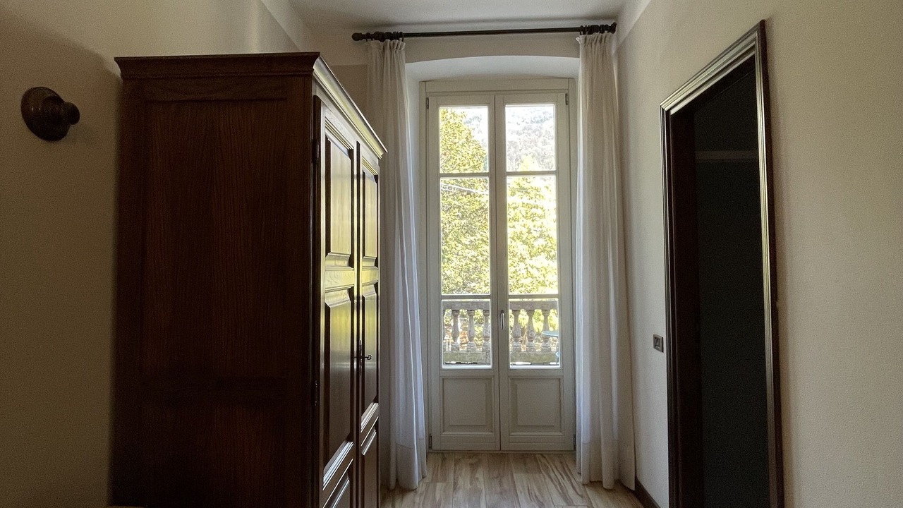 Photo of Bedroom in Castiglione d'Intelvi