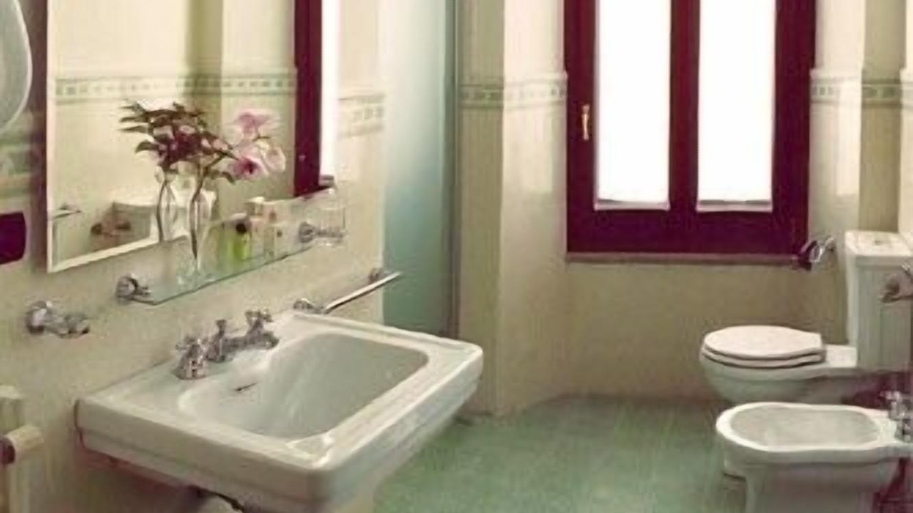 Photo of Bathroom in Carnago