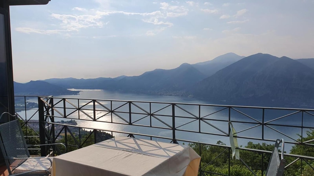 Photo of Patio Balcony in Iseo