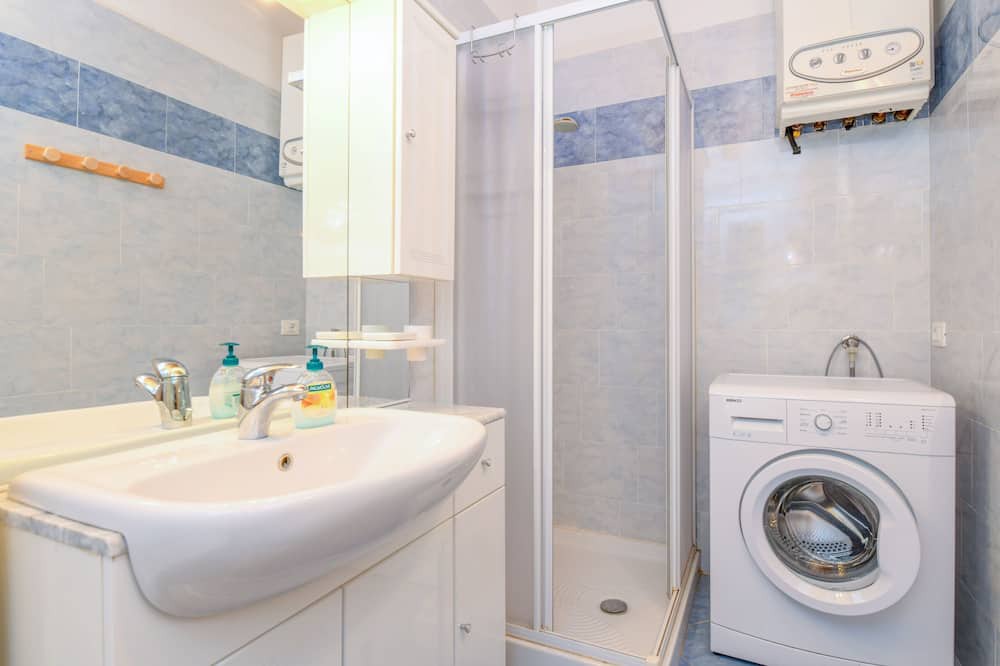 Photo of Bathroom in Arias