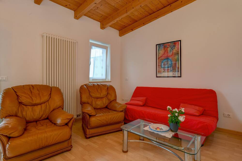 Photo of Livingroom in Arias