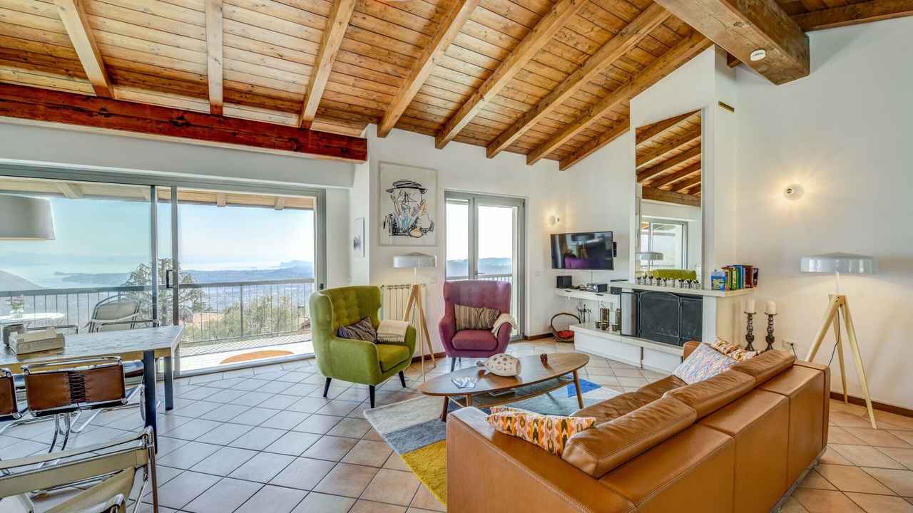 Photo of Livingroom in Villanuova sul Clisi