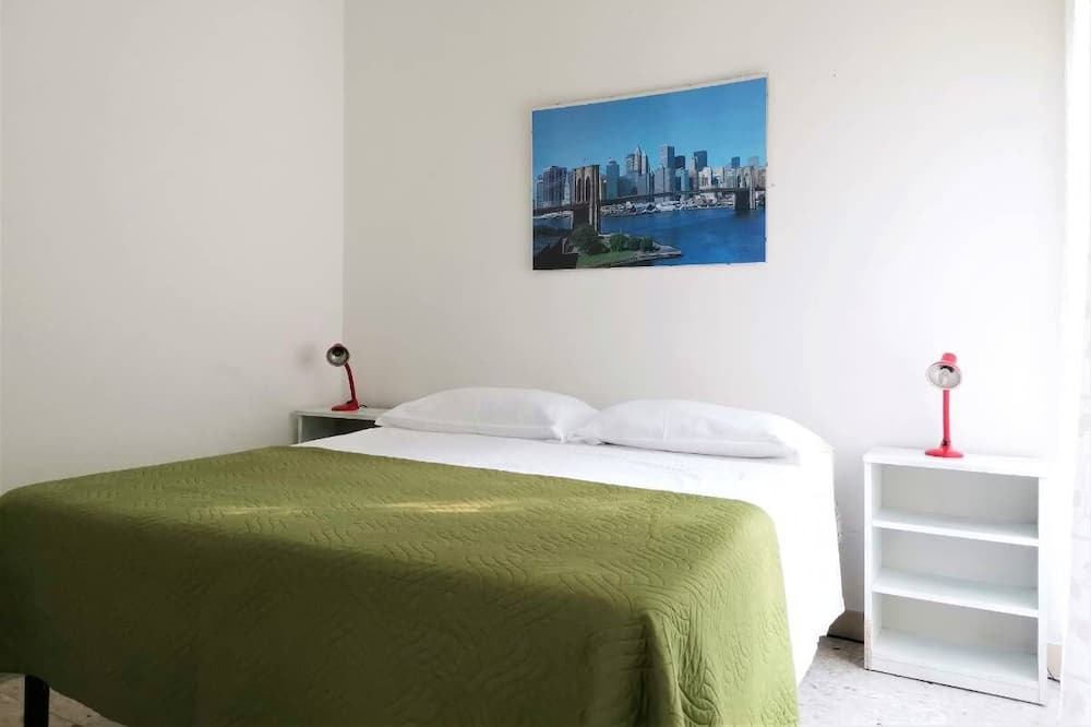 Photo of Bedroom in Lovere