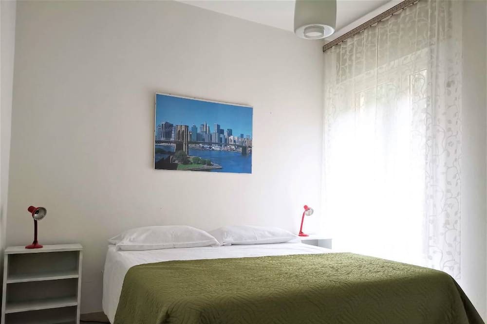 Photo of Bedroom in Lovere