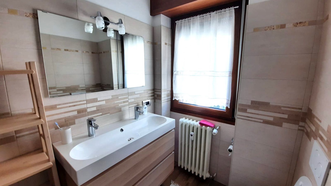 Photo of Bathroom in Aprica