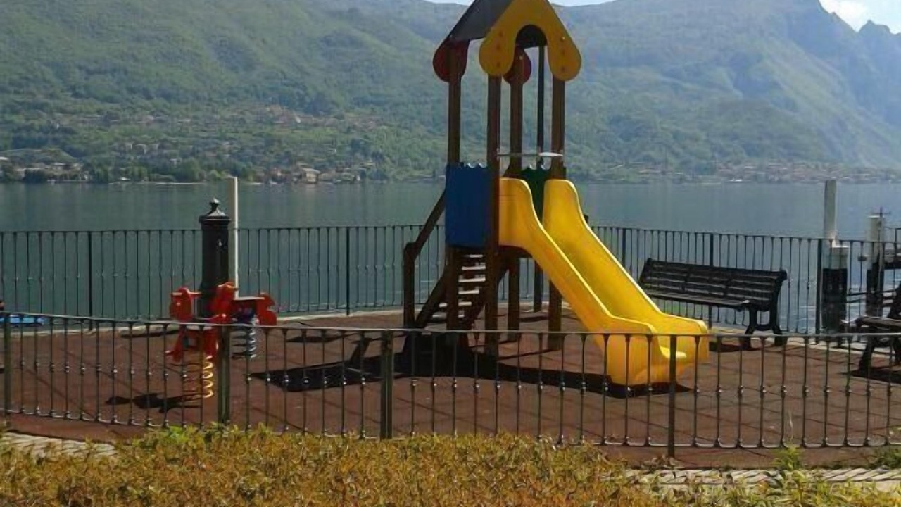 Photo of Others in Onno