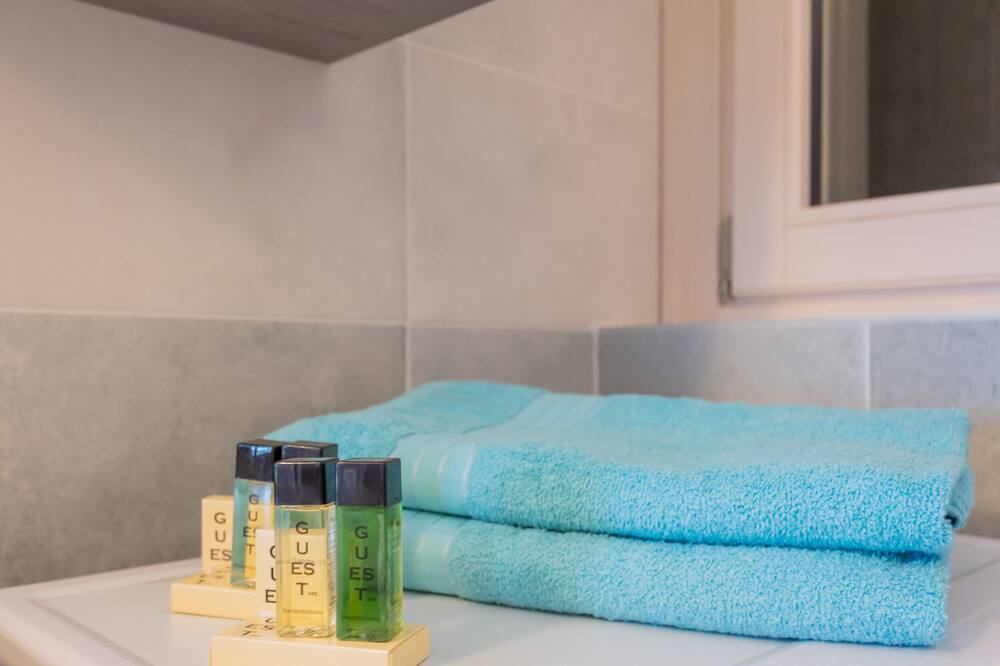Photo of Bathroom in Calozzo