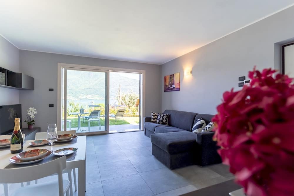 Photo of Livingroom in Calozzo