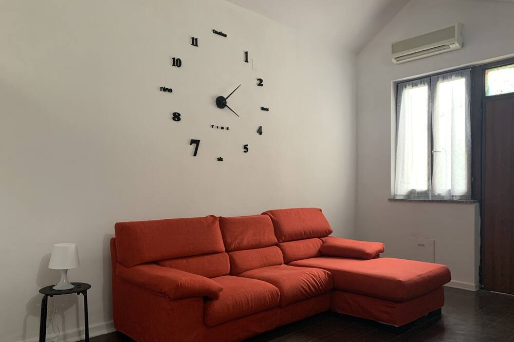 Photo of Livingroom in Pero