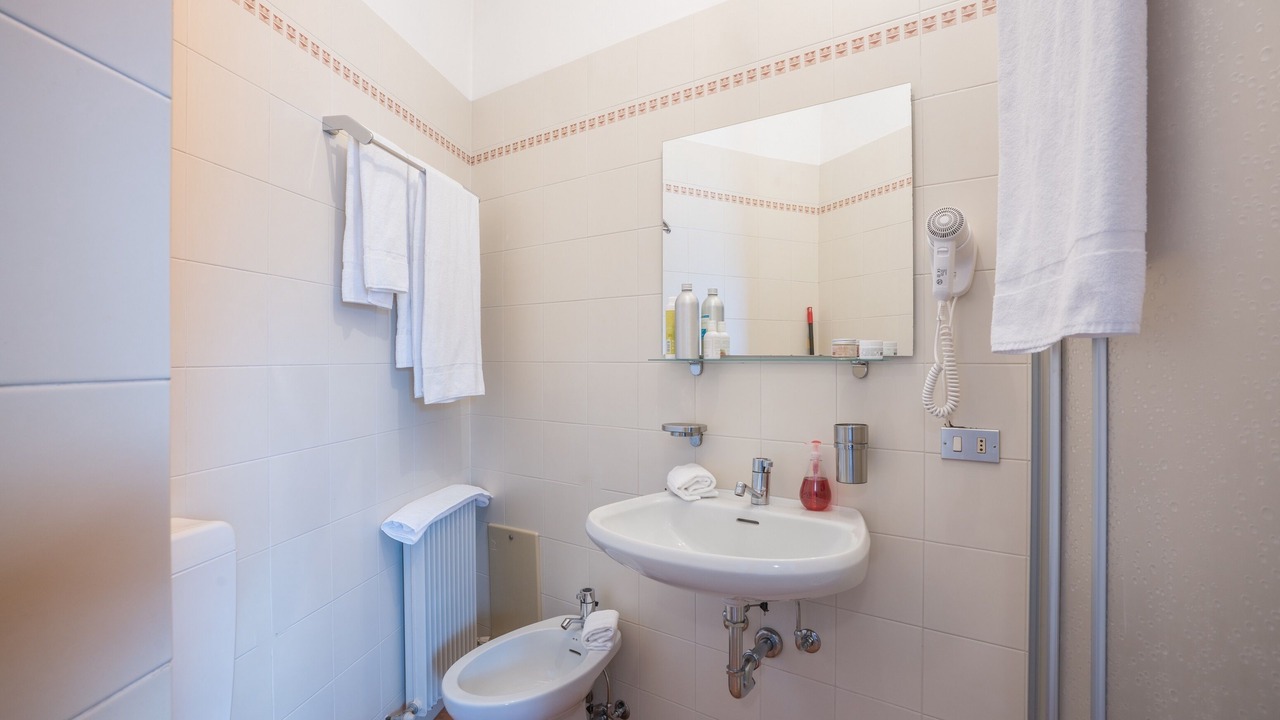 Photo of Bathroom in Premadio