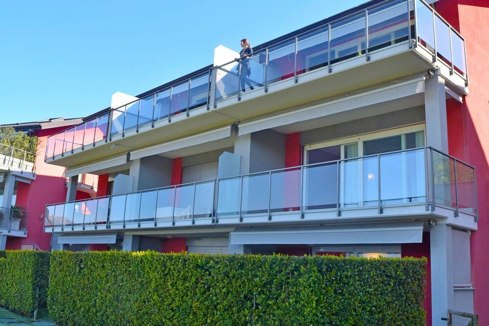 Photo of Patio Balcony in Poppino