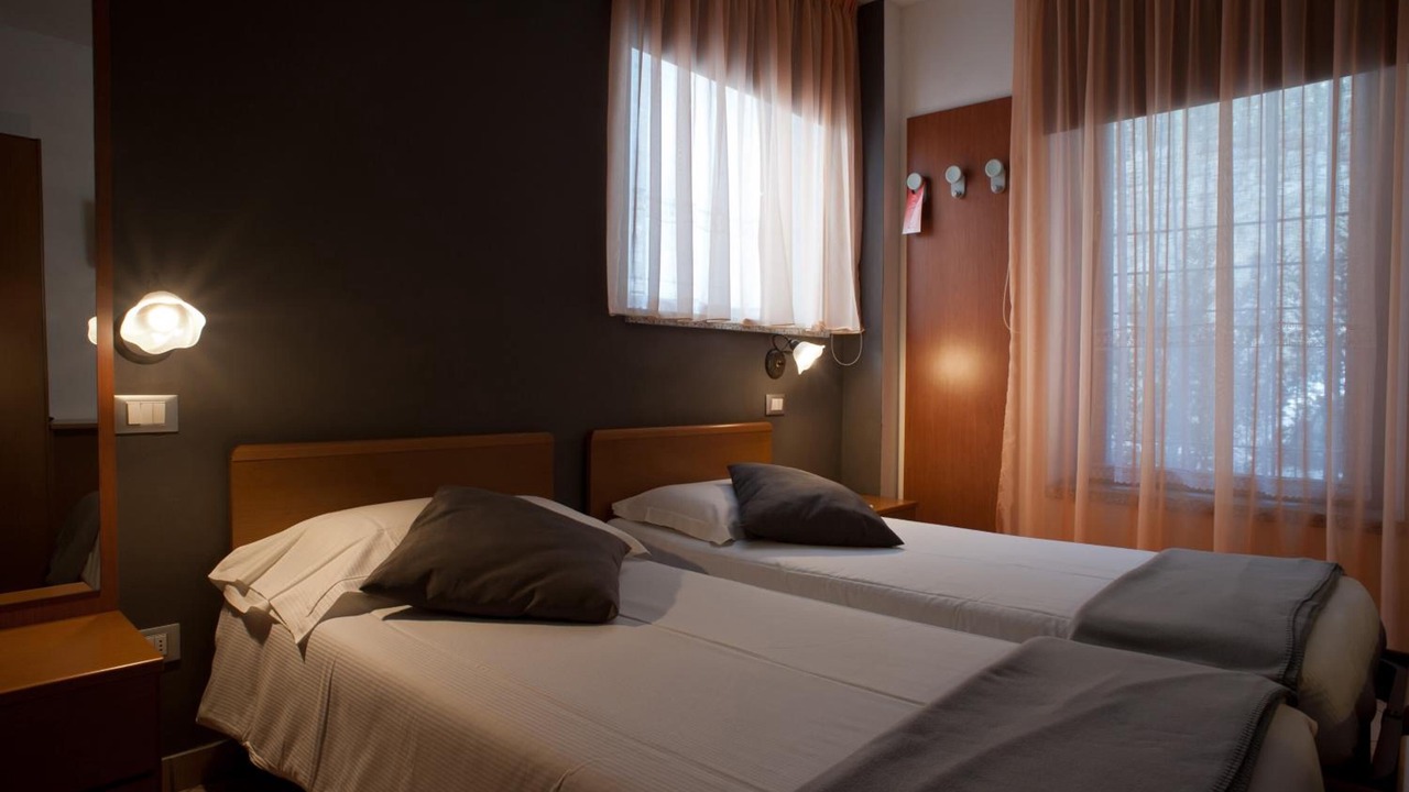 Photo of Bedroom in Prestine