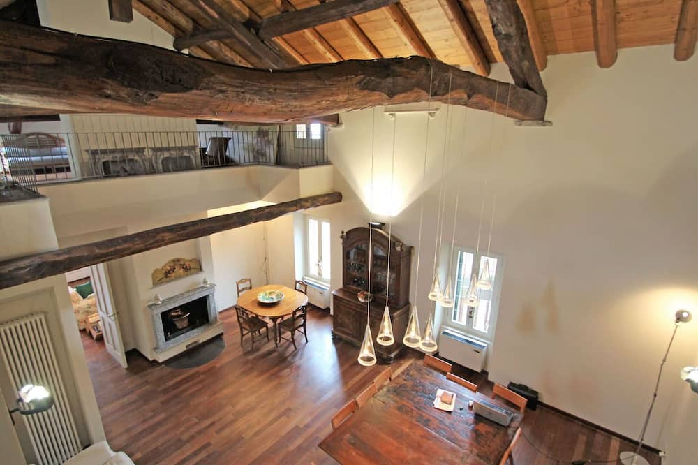 Photo of Bedroom in Porto Valtravaglia
