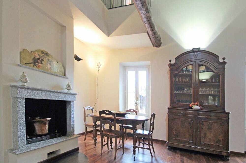 Photo of Livingroom in Porto Valtravaglia