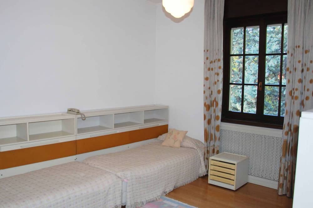 Photo of Bedroom in Villa d'Adda