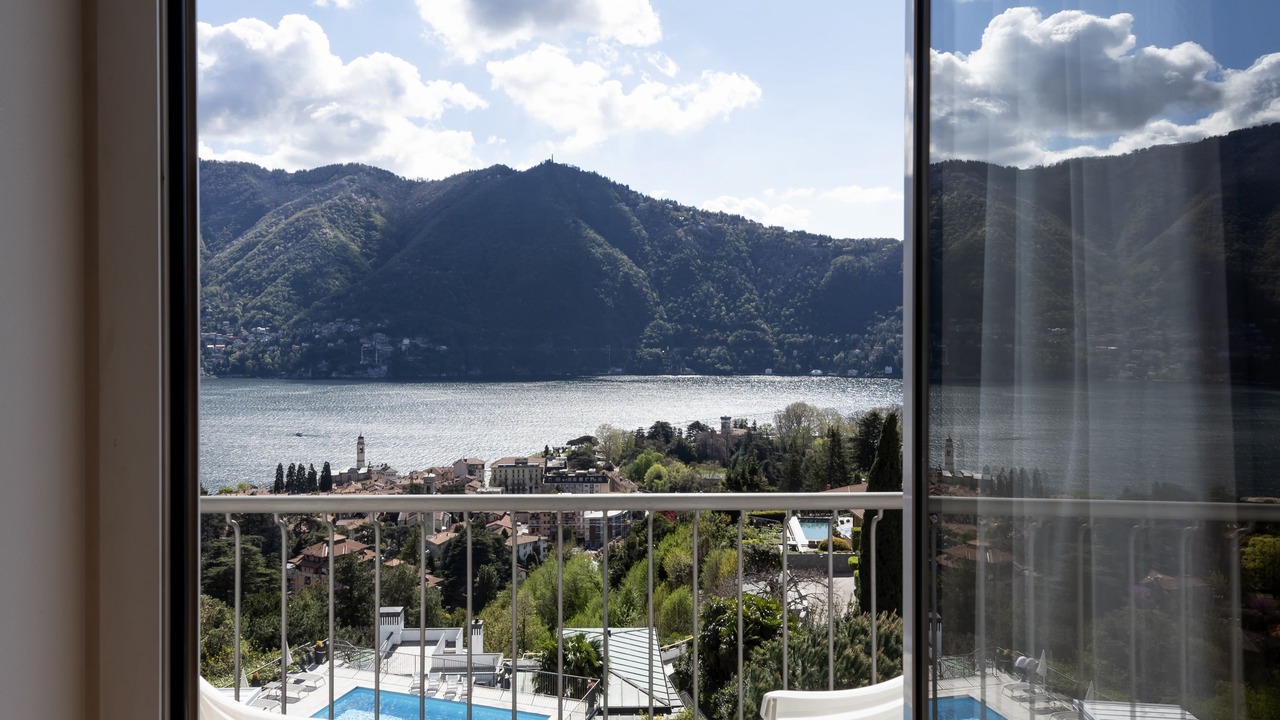 Photo of Bedroom in Cernobbio