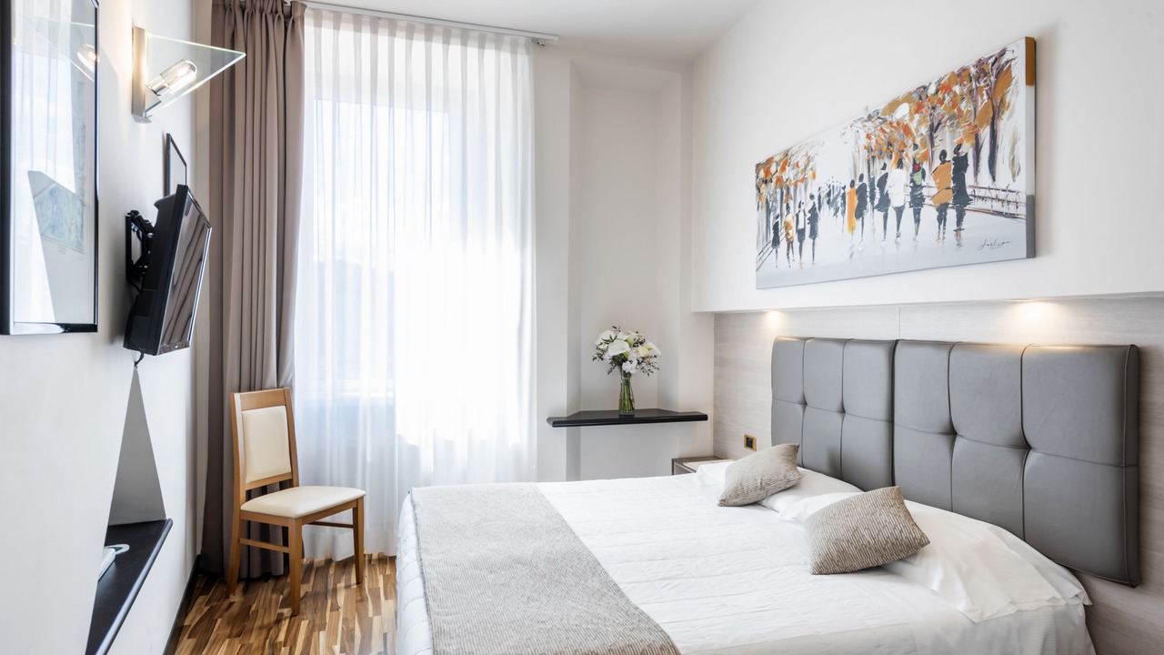 Photo of Bedroom in Cernobbio