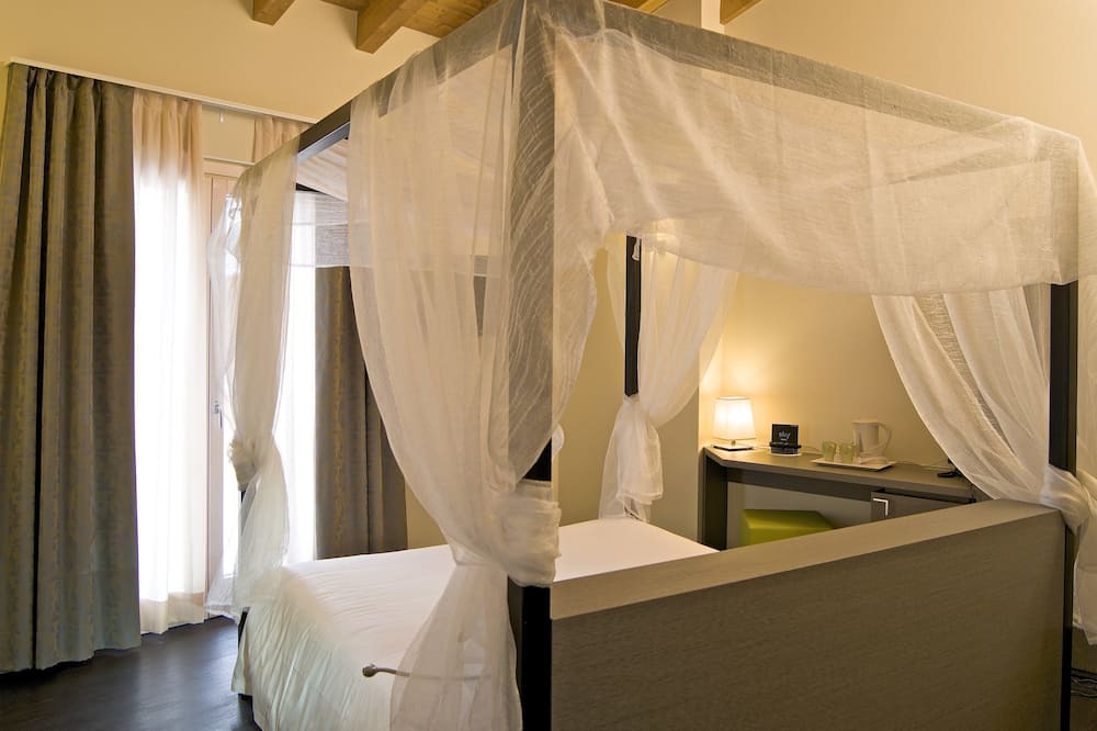 Photo of Bedroom in Selvino