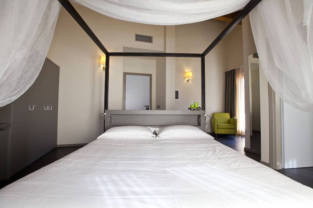 Photo of Bedroom in Selvino