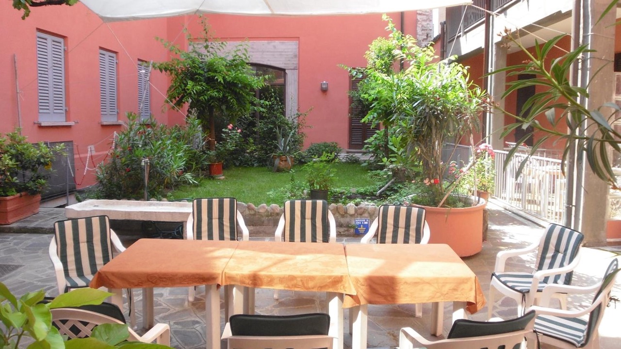 Photo of Outdoor in Mantua