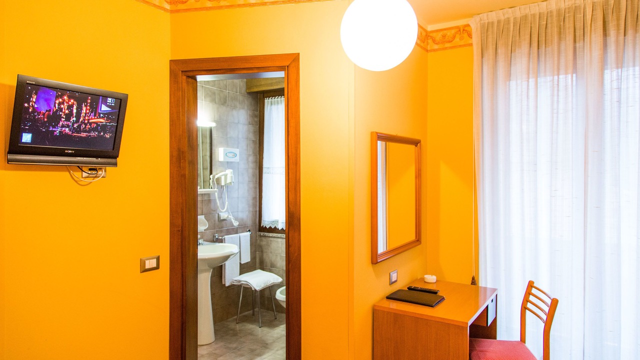 Photo of Bedroom in Darfo Boario Terme